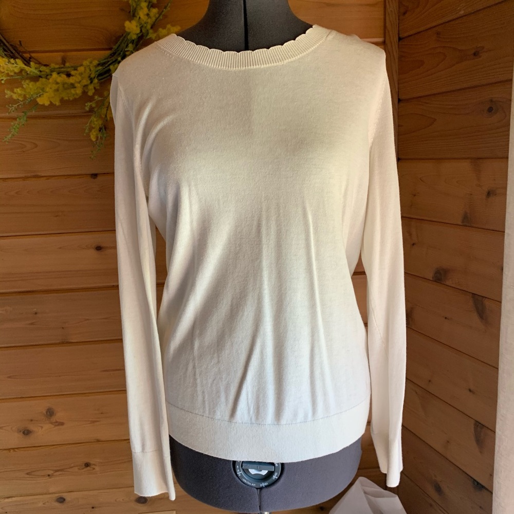 Banana Republic White Sweater